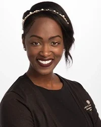 Lisa, Registered Dental Hygienist at Chenet Dental.
